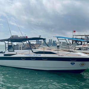 Jarada Island VIP Yacht Lounge with Cabin Top-Rated Attractions